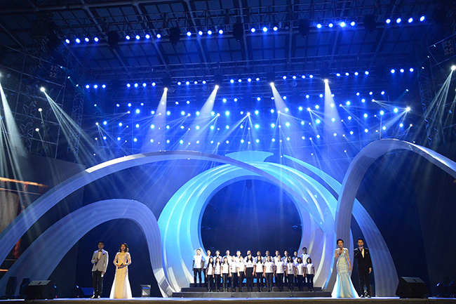 26  向您致敬，我最親愛(ài)的瀘州老窖人.jpg