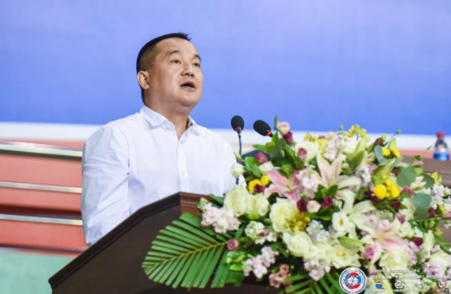 “老牌四大名白酒杯”男子籃球邀請賽瀘州開賽，以運動精神助推中國白酒高質量發(fā)展