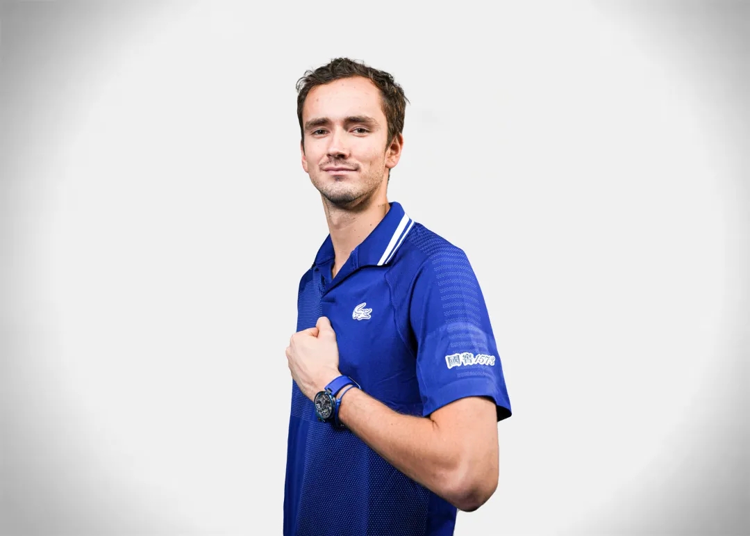 國(guó)窖1573簽約新科美網(wǎng)冠軍梅德韋杰夫?yàn)槠放茡从?/></p>
                    <p class=